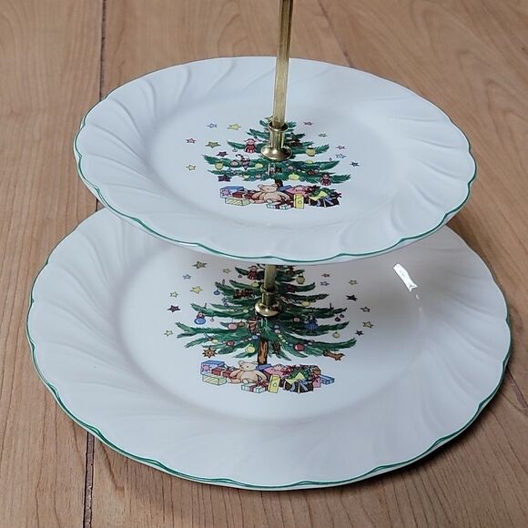 NIKKO HAPPY HOLIDAYS TWO-TIER TRAY WITH BOX - Picture 4 of 9